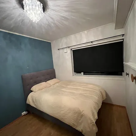 Apartment Cozy Terrace House With 3 Bedrooms And Parking Tromsø