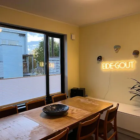 Cozy Terrace House With 3 Bedrooms And Parking Apartment Tromsø